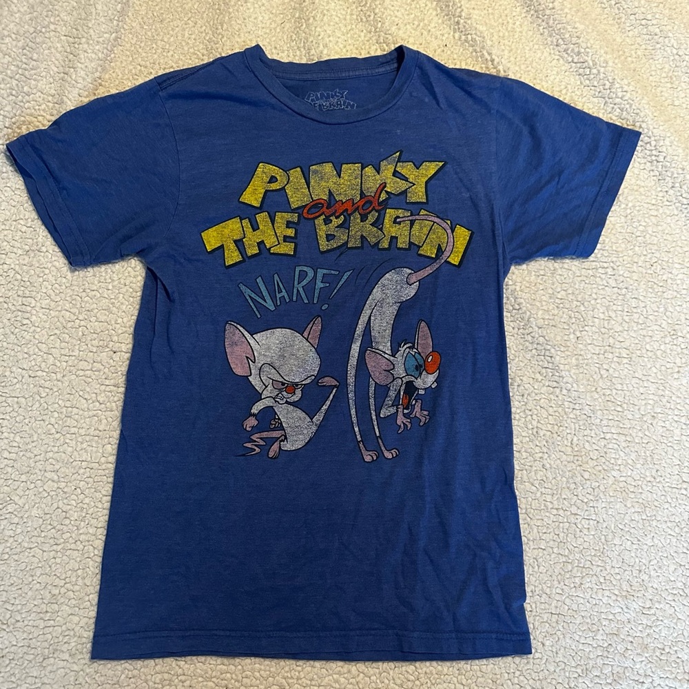 Graphic tee